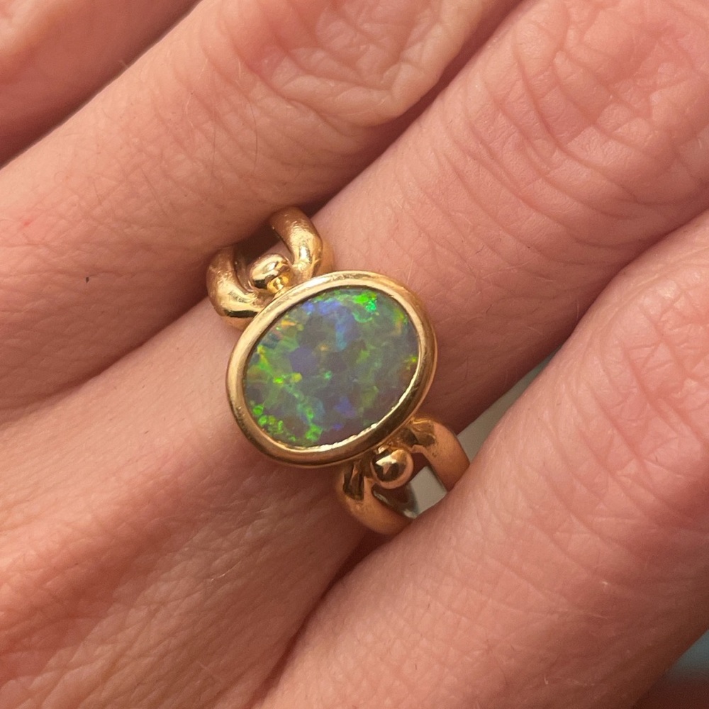 18K Yellow Gold and Genuine Opal Ring